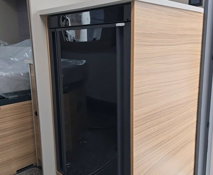 2026 BAILEY PHOENIX BLACK EDITION 644