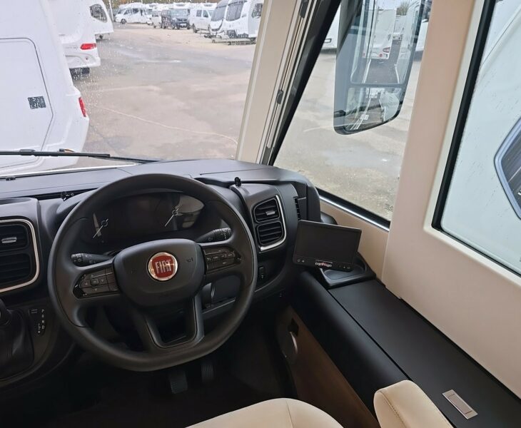 2022 Carthago C-Compactline i143