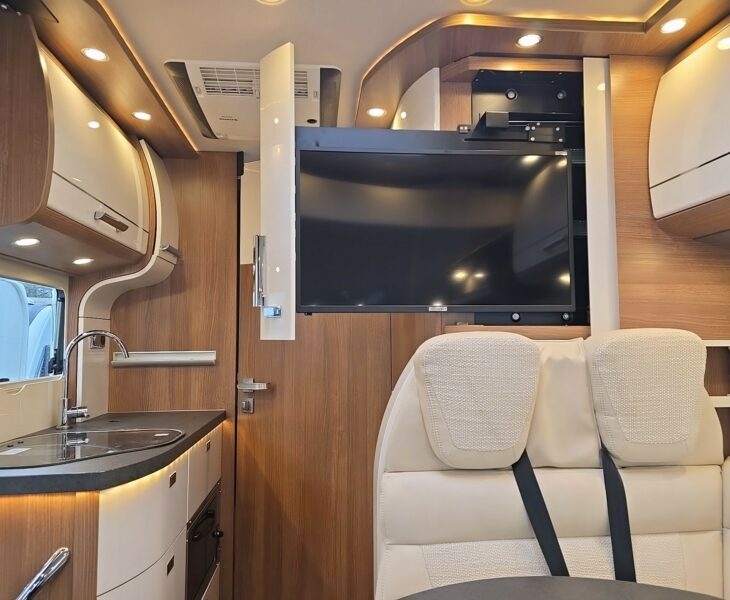 2022 Carthago C-Compactline i143