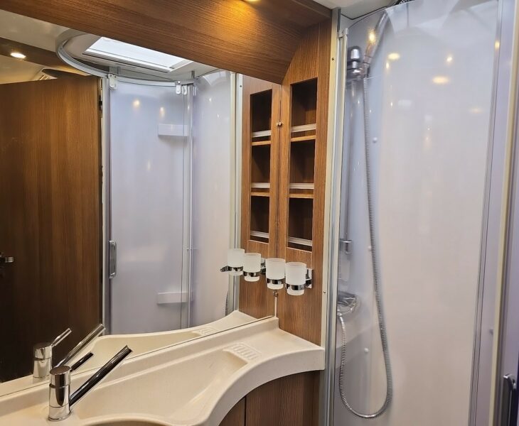 2022 Carthago C-Compactline i143