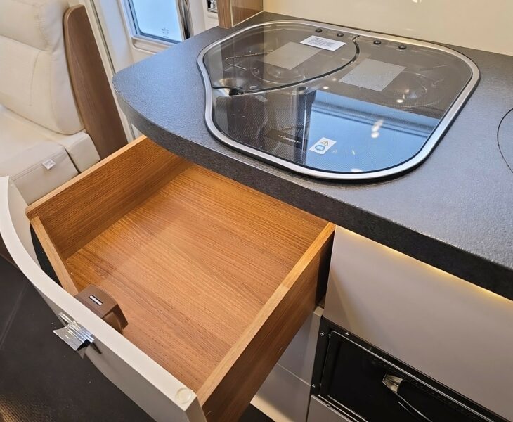 2022 Carthago C-Compactline i143