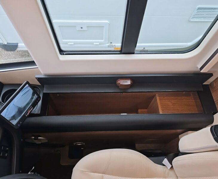 2022 Carthago C-Compactline i143