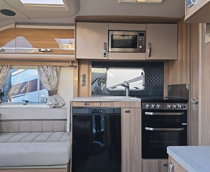 2019 SWIFT CHALLENGER HI STYLE