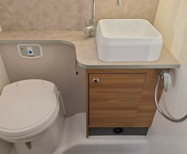 2023 BAILEY ADAMO 754-DL