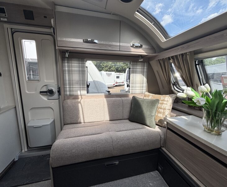 Swift Challenger 650 2025