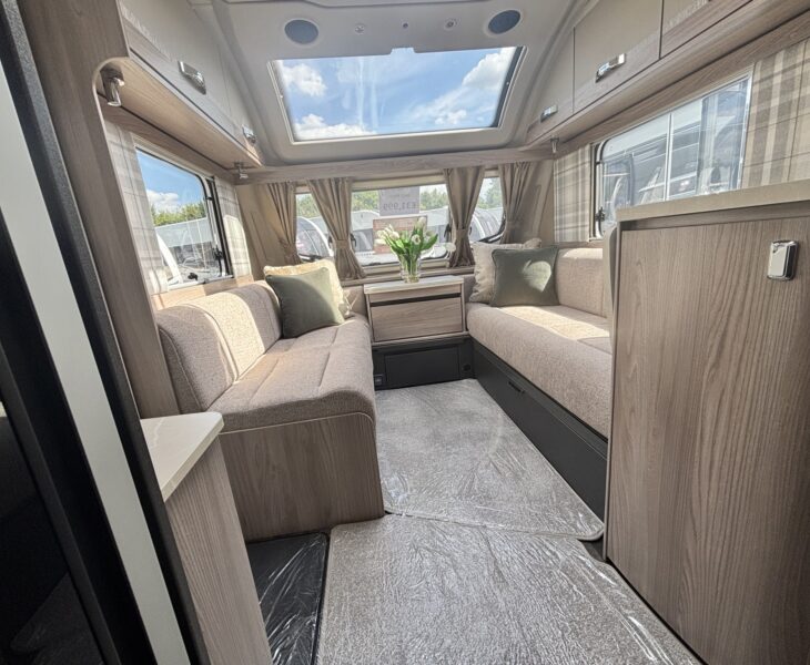 Swift Challenger 650 2025