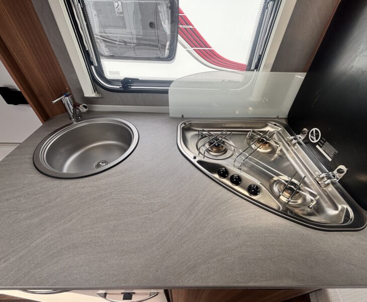 Weinsberg CaraOne 390QD 2020