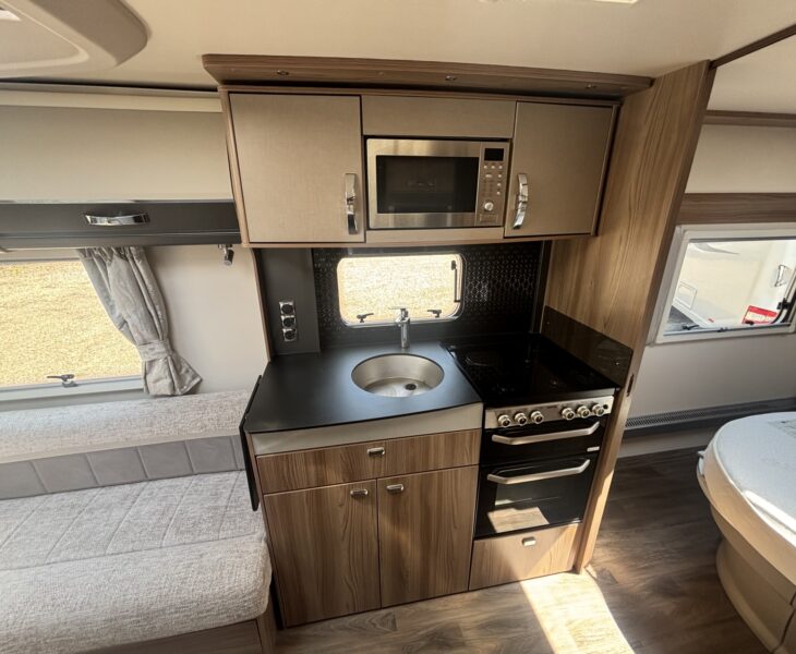 Swift Elegance 580 2021