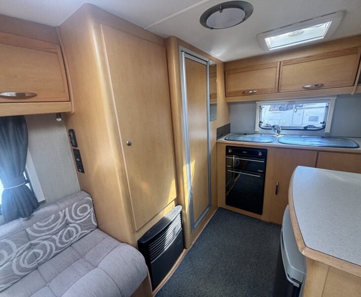 Elddis Avante 362 2010