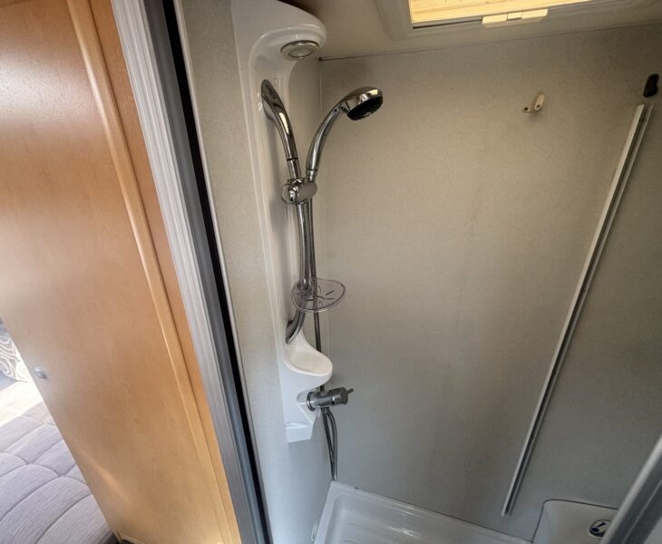 Elddis Avante 362 2010