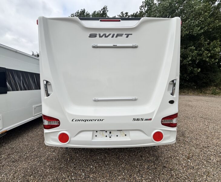 Swift Conqueror 565 2022