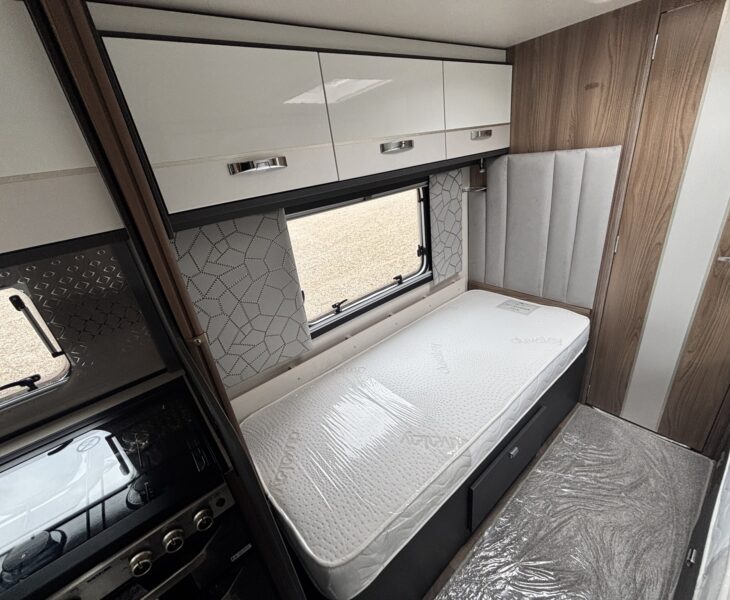 Swift Conqueror 565 2022