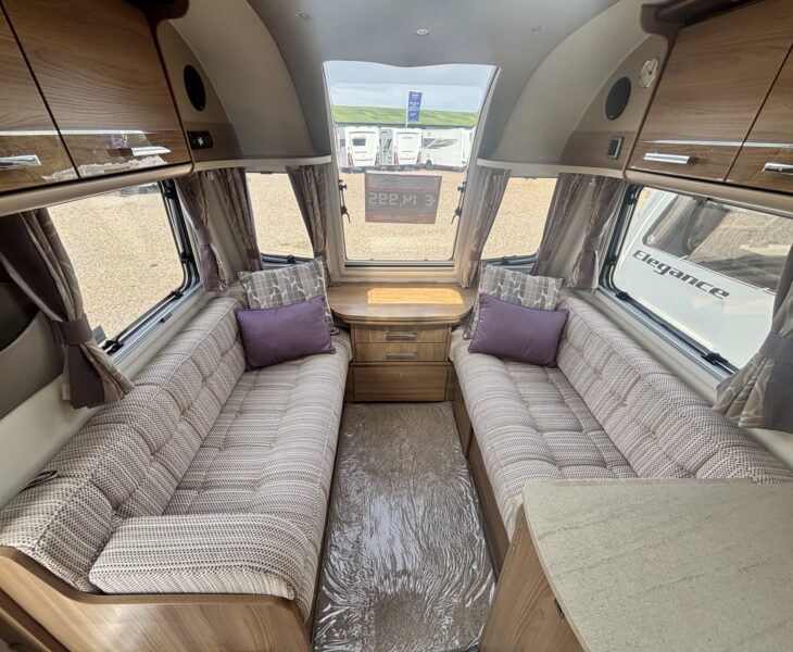 Bailey Unicorn Vigo 2015