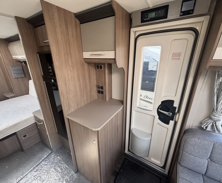 Coachman Laser Xcel 875 2020