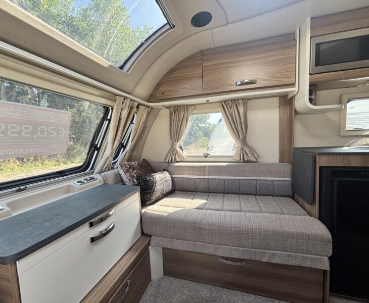 Swift Aventura SM4SB 2022