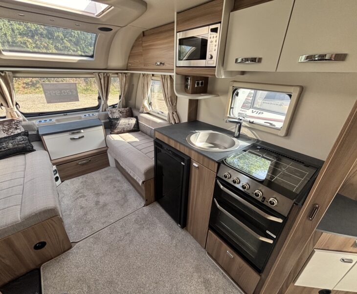 Swift Aventura SM4SB 2022