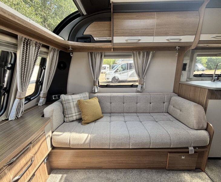 Coachman VIP 460 2018