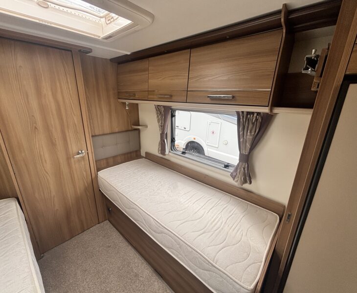 Bailey Unicorn Cadiz 2017