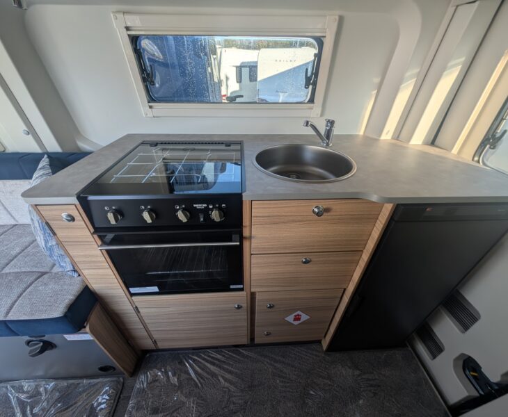 Bailey Endeavour B64 New