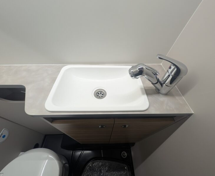 Bailey Endeavour B64 New