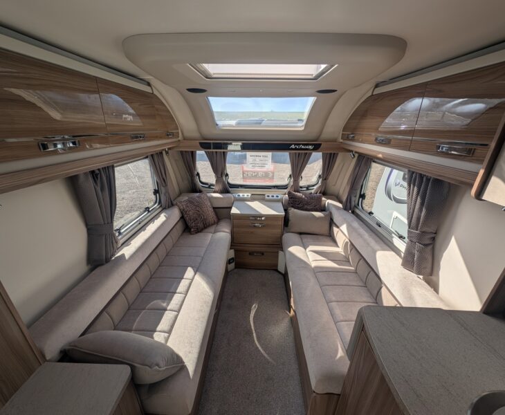 Swift Archway Celeste 480 2020