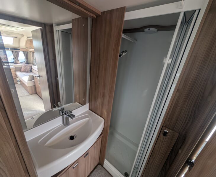 Swift Archway Celeste 480 2020
