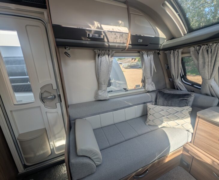 Bessacarr By Design 580 2021