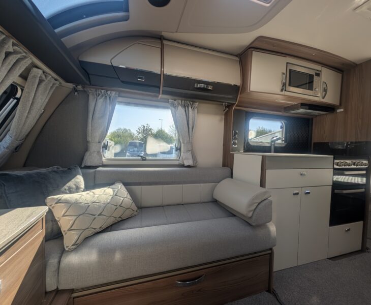Bessacarr By Design 580 2021