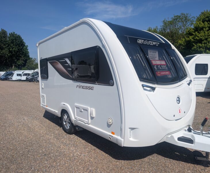 Swift Finesse 400 2022