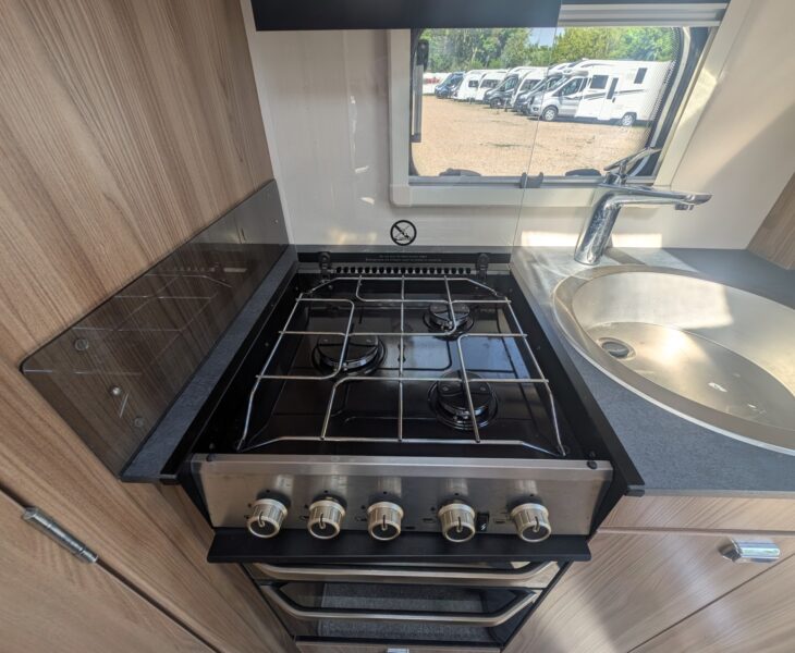 Swift Finesse 400 2022
