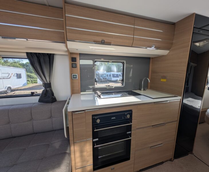 Adria Adora Isonzo 613 2017