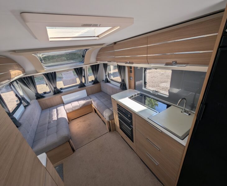 Adria Adora Isonzo 613 2017