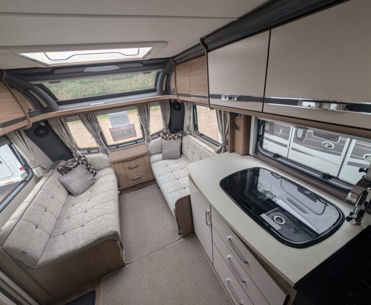 Coachman Laser 650 201