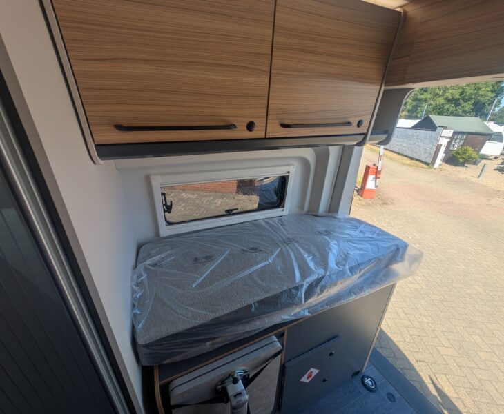 Bailey Endeavour B65