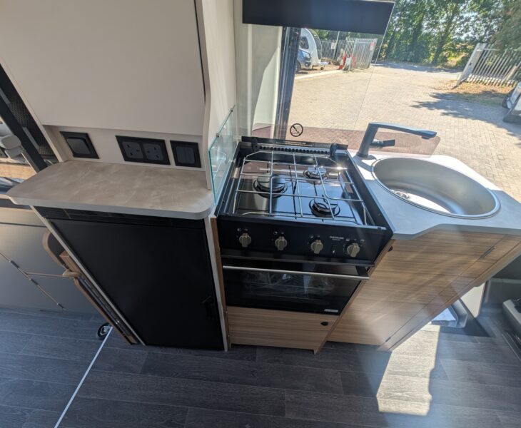 Bailey Endeavour B65