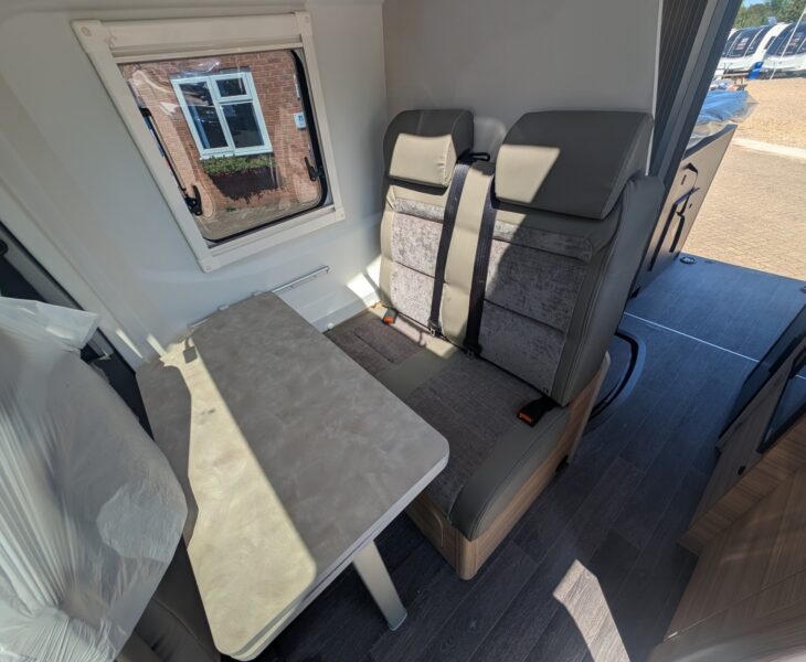 Bailey Endeavour B65