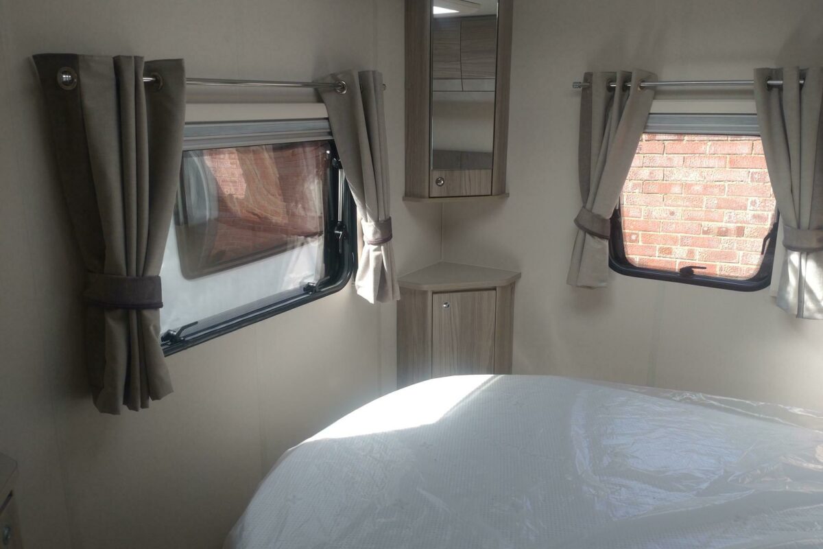 Elddis Sherwood 454 Interior