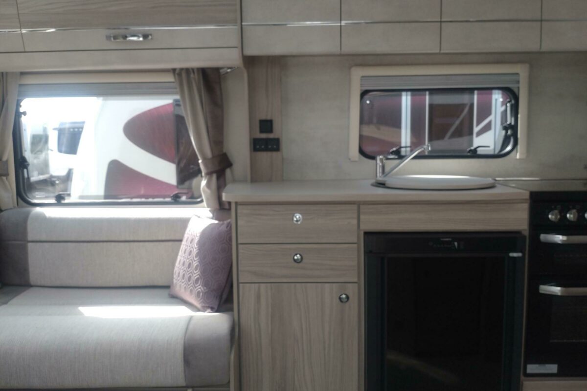 Elddis Sherwood 554 Rear