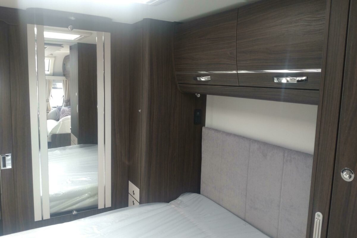 Elddis Affinity 554 Interior