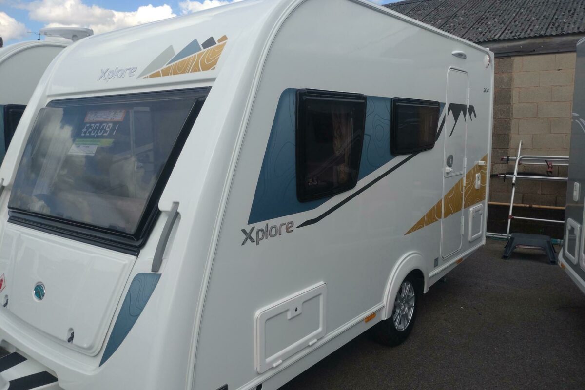 Elddis Xplore 304 Nearside