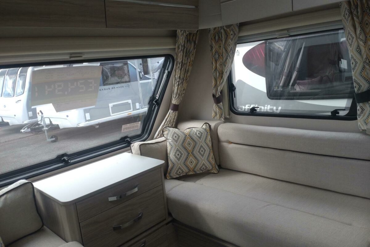 Elddis Xplore 554 Interior