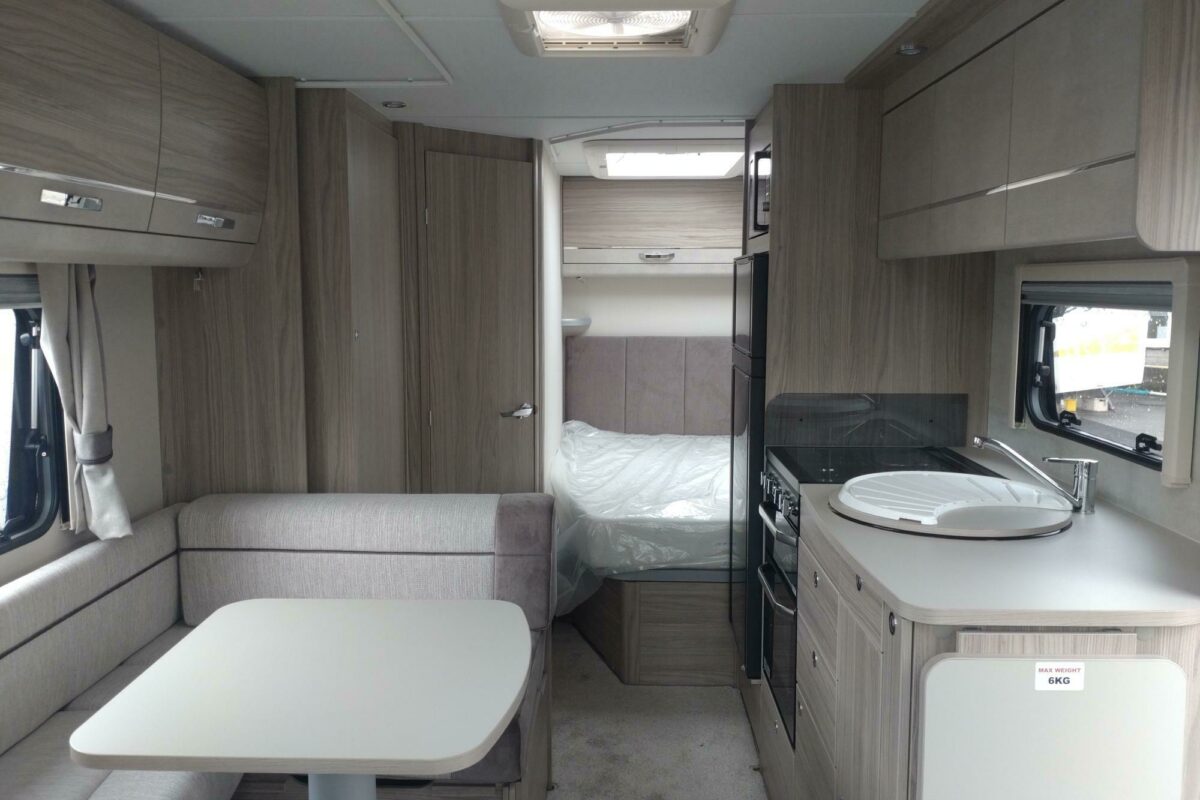 Elddis Sherwood 840 Interior