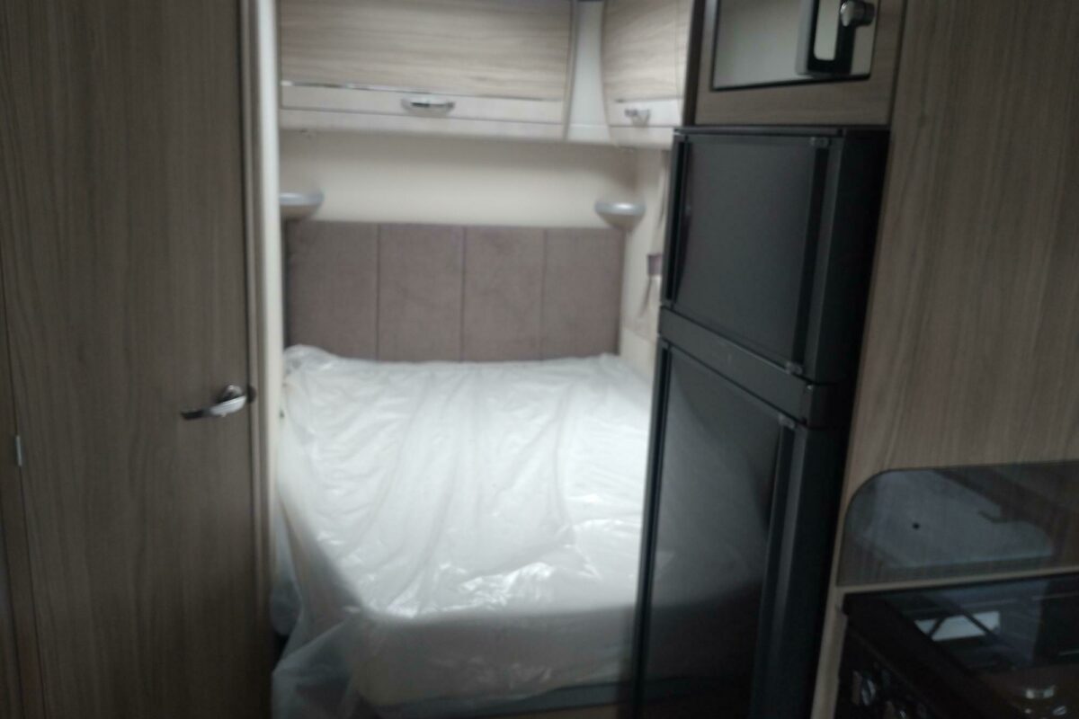 Elddis Sherwood 840 Interior