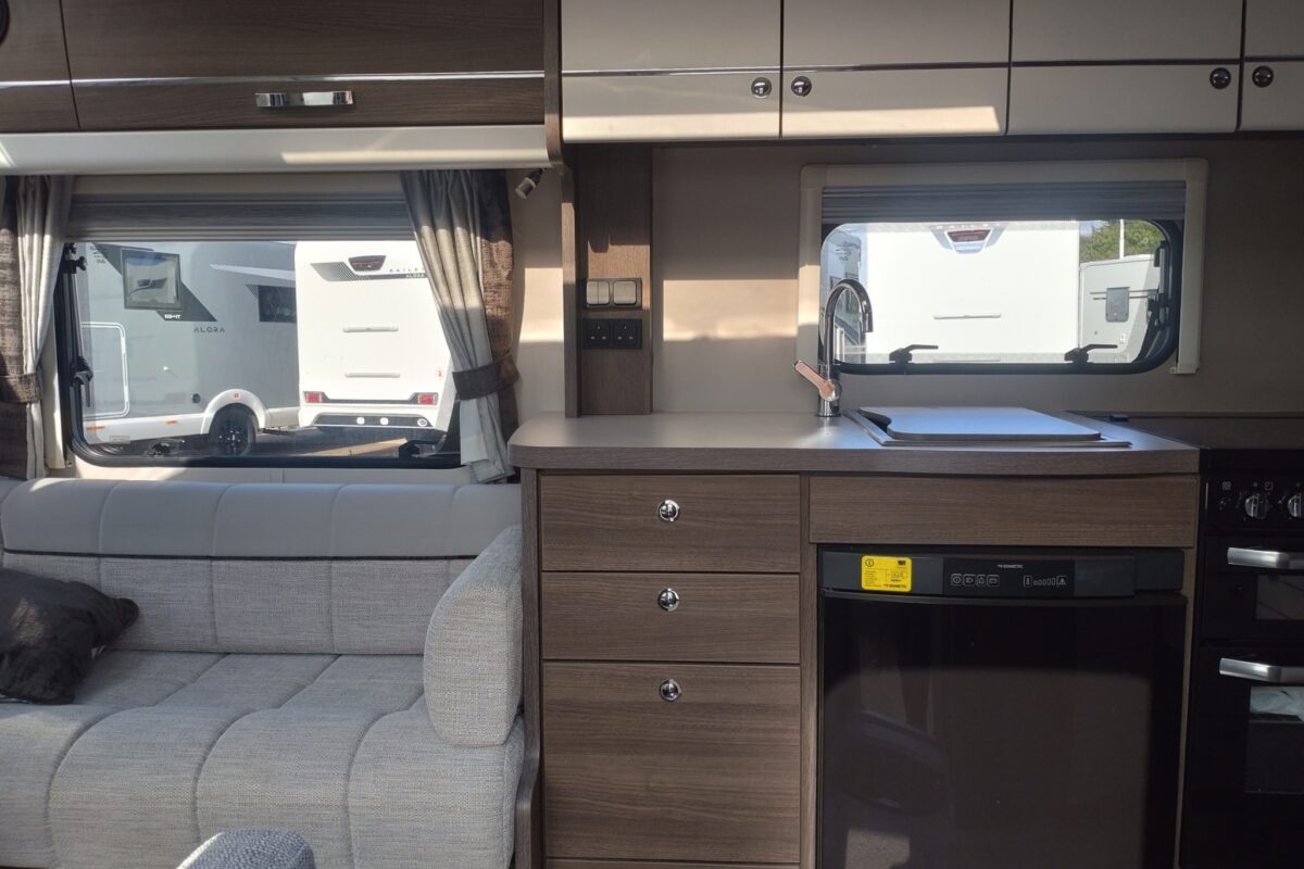 Elddis Affinity 554 Interior