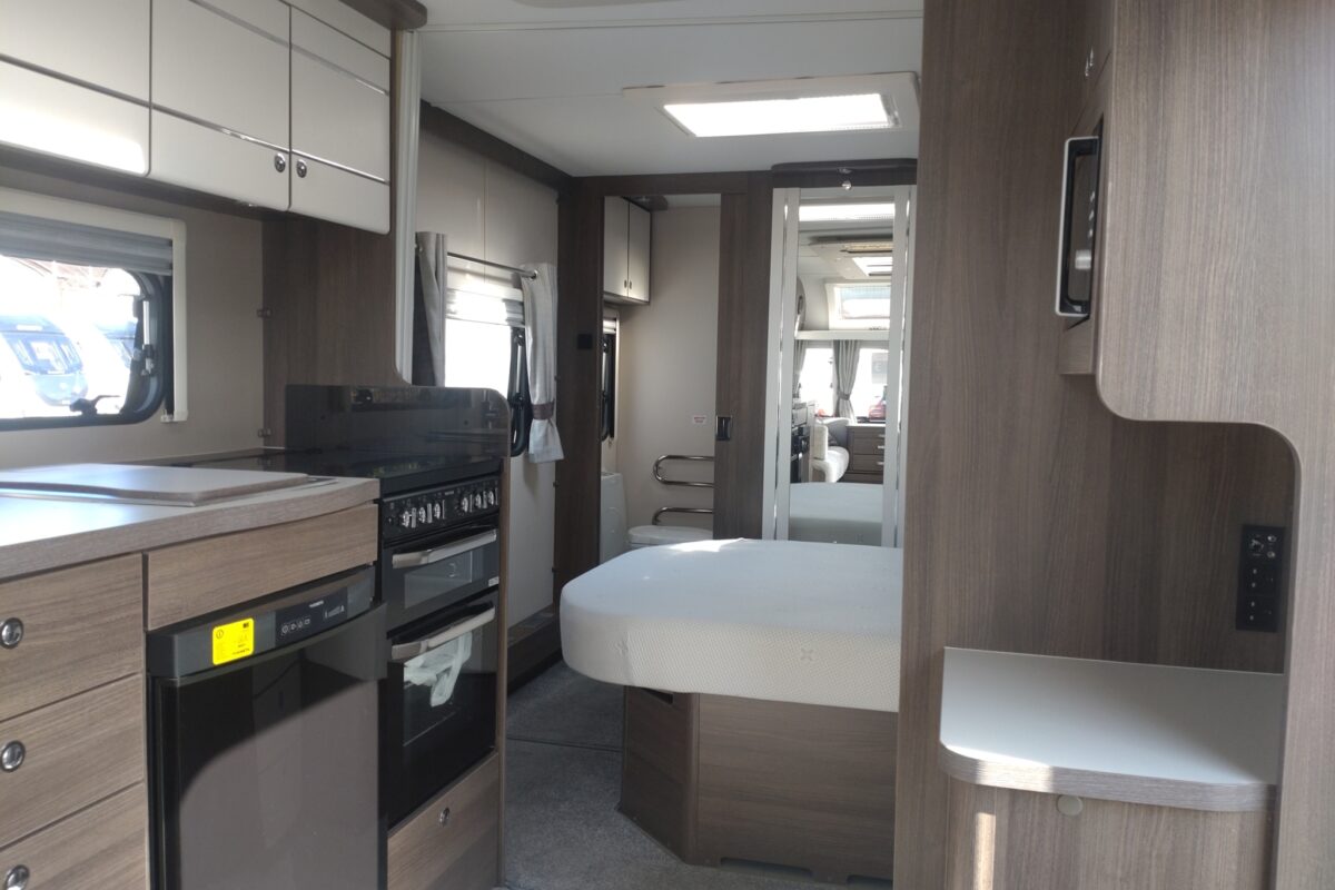 Elddis Affinity 554 Interior