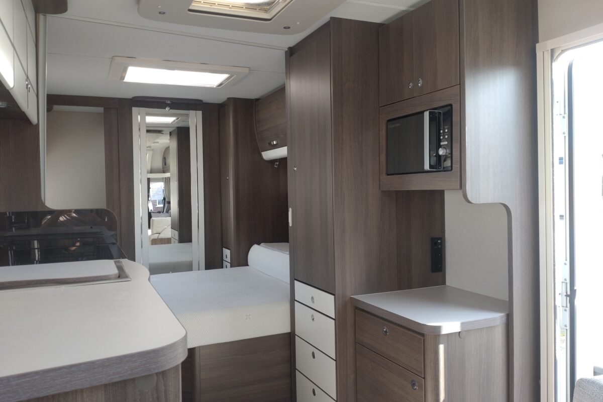 Elddis Affinity 554 Interior