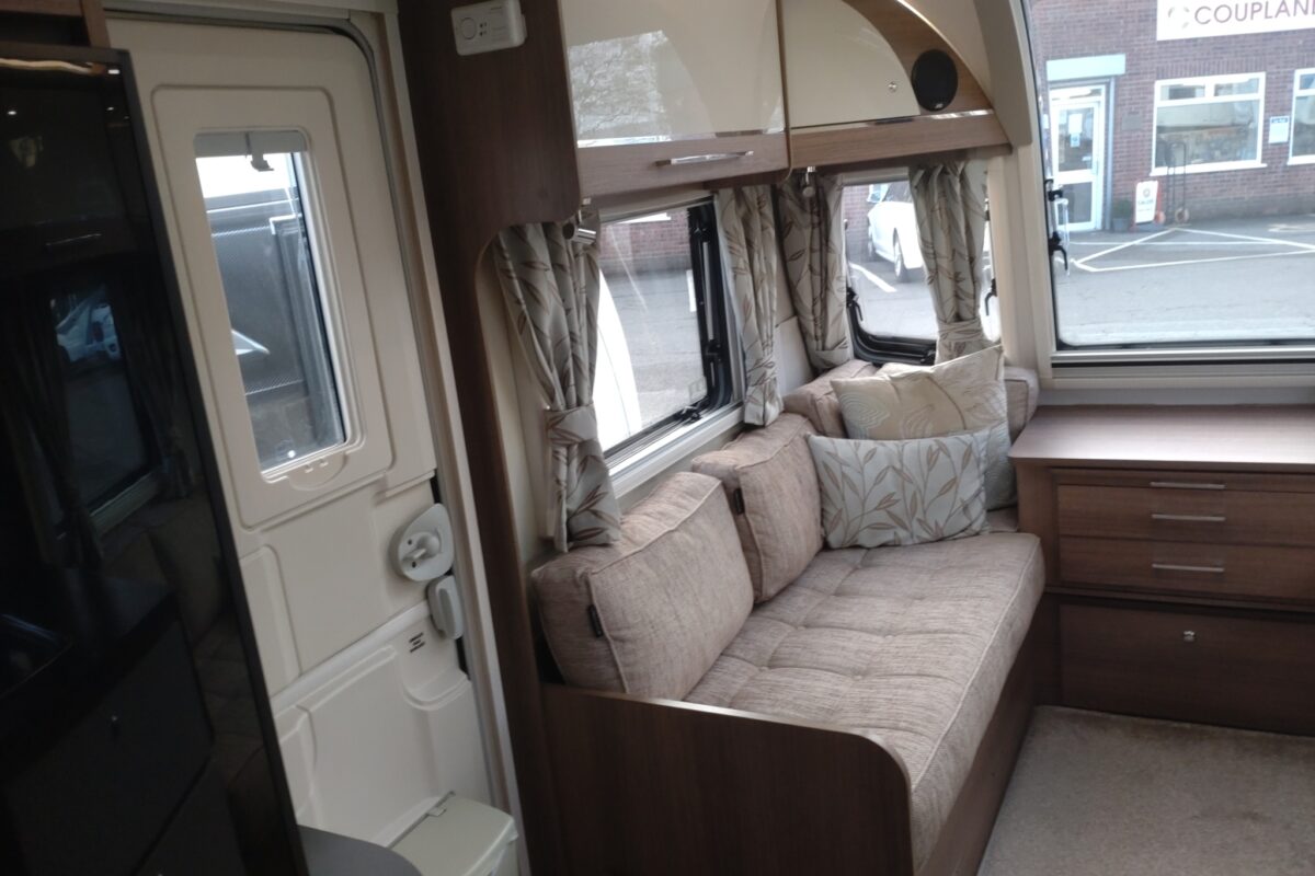 2019 Bailey Unicorn Cabrera Interior