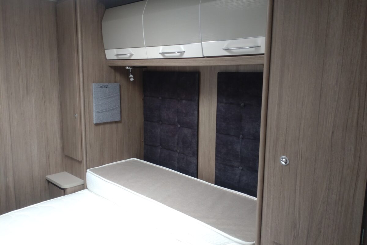 2020 Coachman Laser Xcel 875 interior