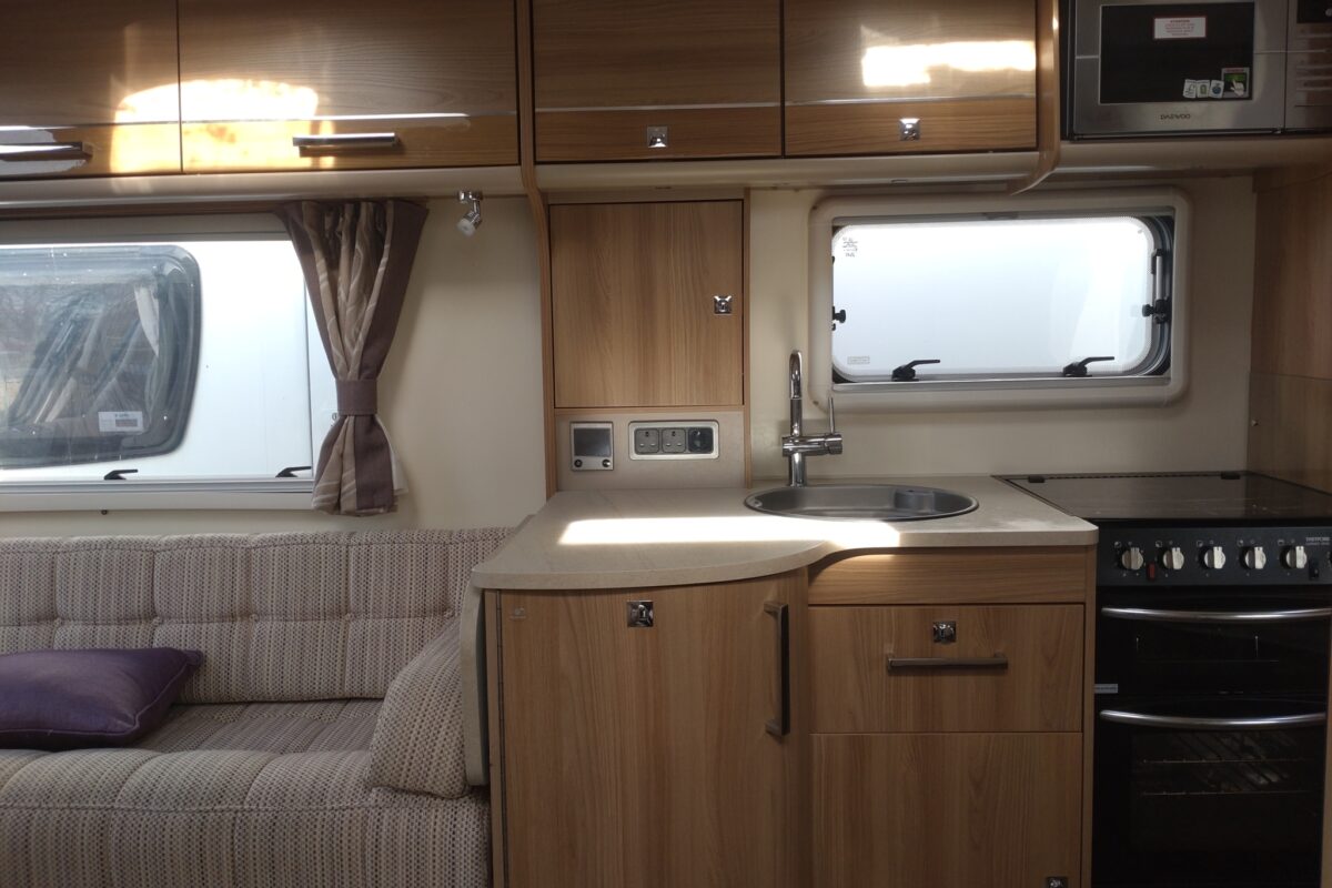 2016 Bailey Unicorn Valencia Interior