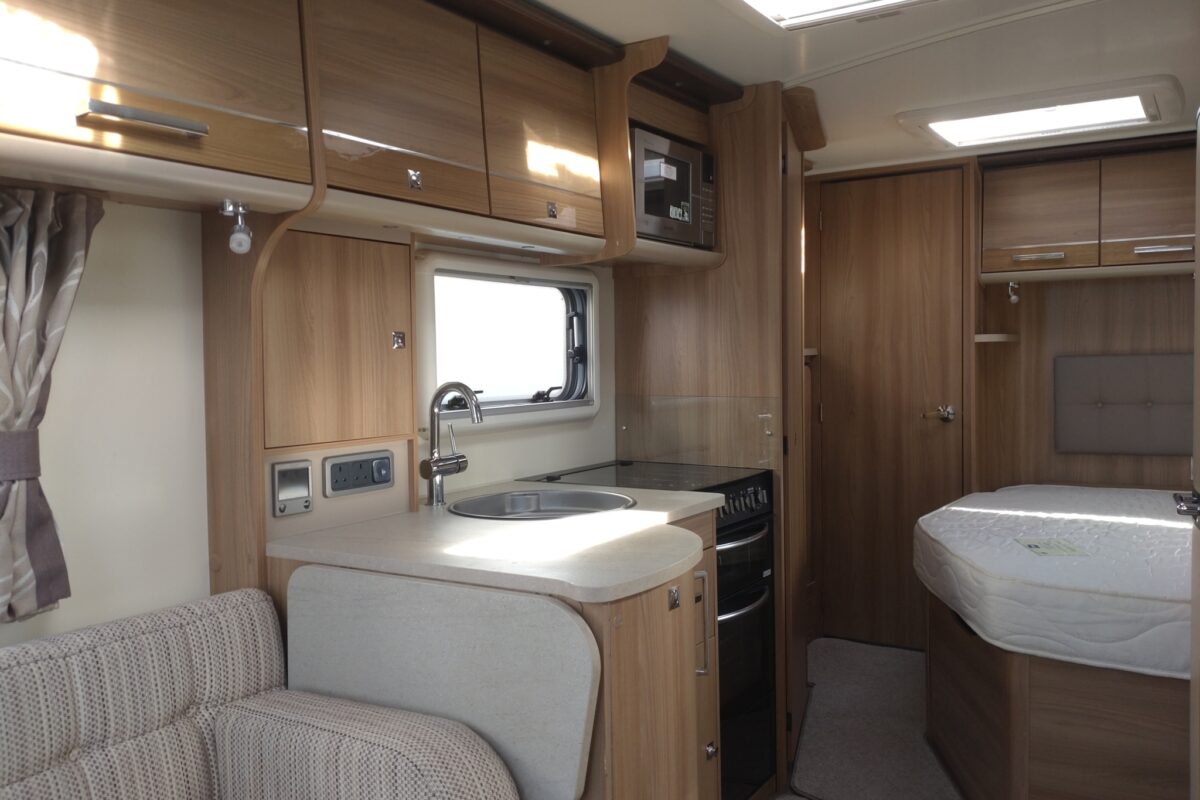 2016 Bailey Unicorn Valencia Interior